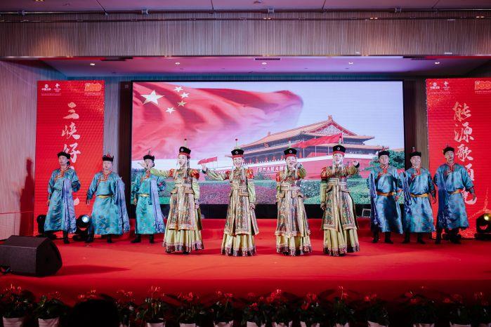 16、《贊歌（蒙語吟誦）》內(nèi)蒙古分公司